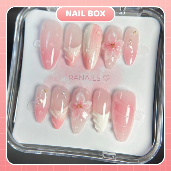 Nail box Hoa Hồng Sữa