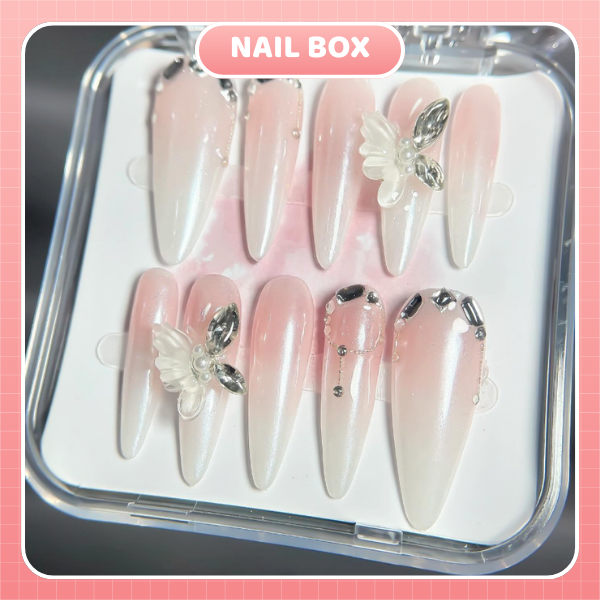 Nail box Bướm Ngọc